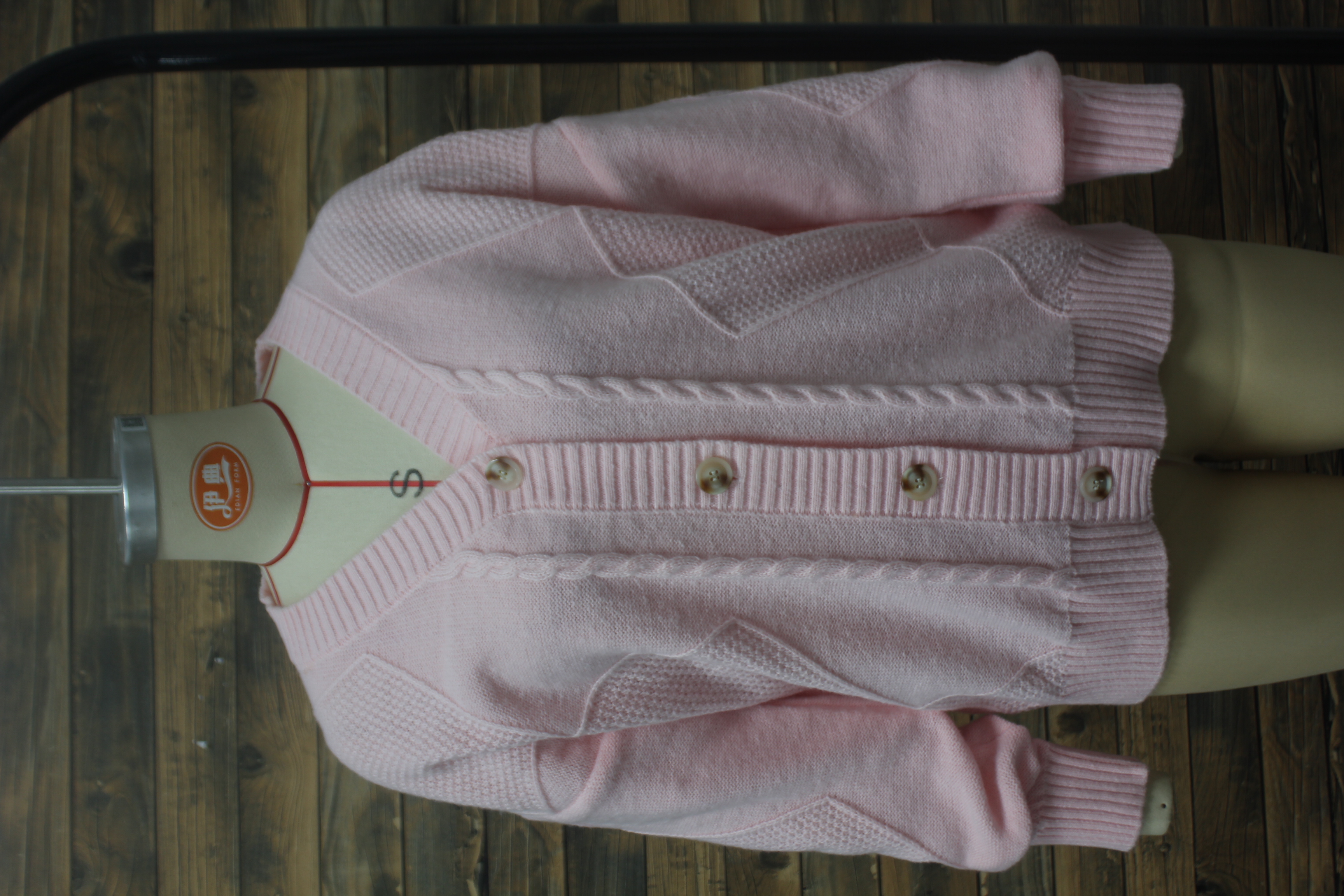 Women V Neck Cable Knit Cardig - đánh giá và giá Down Jacket Packable